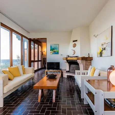 Villa Villa Eden Porto Azzurro